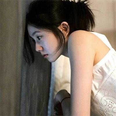 阿尔及利亚天空下