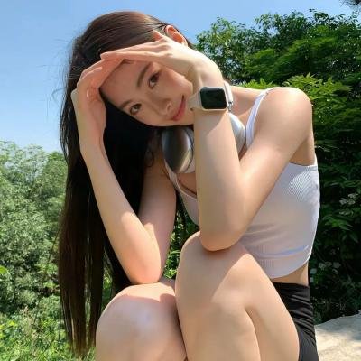 岸边露伴一动不动